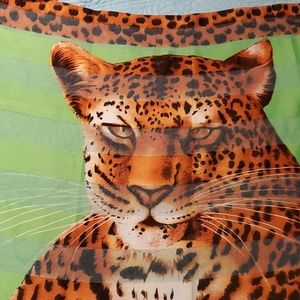 Spectacular Leopard Scarf